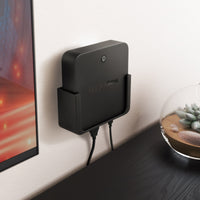 Wandhalterung passend für waipu.tv Box 4K Schwarz | Platzsparende TV Box Halterung inkl. Kabelmanagement | Robuste Halterung mit Schrauben und Klebepunkten